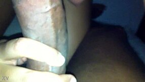 Whoa, Dive Into This Light Oral Suck Session That's Totally Teasing!