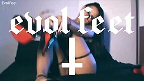 hey i bet you crave more of my toes and feet in lingerie pov