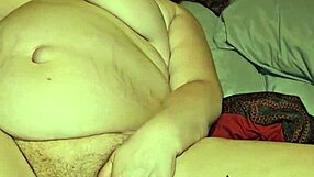 oh man, loving this foot fucking fetish leading to wild orgasms 😍