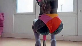 Exotic Anuskatzz Shows Athletic Fitness In Heels Pole Dance Compilation