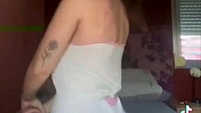 I see this morena with big natural tits and it brings so much pleasure you might cum