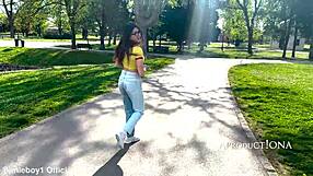 Valentina, are you wetting your jeans three times at the fortress park