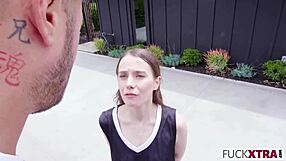 hey, this petite player sia wood is dreaming of joining the school's basketball team 😊