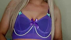 I feel so connected to this linda princesa transexual morada in her crossdressing moments