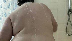 Come on, let's hop in the shower with this chubby goth for some bathing fun