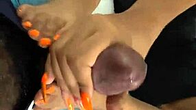 Black Babe GIVING FOOTJOB To BBC Neighbor