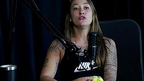 What happens in this naughty interview full of debauchery with Flor de Damiana and Vovô Moai in Porn Cast Brazil part 2?