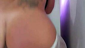 Shoving vibrator deep in my ass! Come jerk off with me baby, it's so hot!