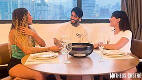 desafiei minhas amigas em jogo com premio de sexo a tres no meu apartamento bruninha surfista stellar