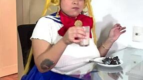 Chubby sailor moon ripping out nasty farts!