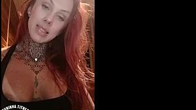 Ruiva Gostosa Teases Fans Online with Her Rosy Brazilian Tits