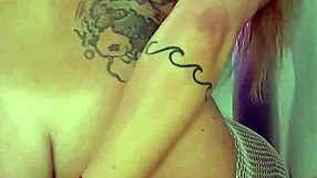 Shoving vibrator deep in my ass! Come jerk off with me baby, it's so hot!