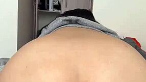 Venezolana Caliente Me Despierta Chupandomela With Her Hot Ass Riding Monster Cock