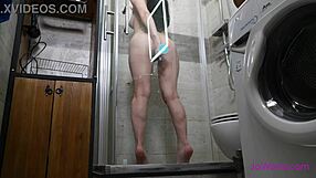 This horny teen 18+ just had to ride her dildo and cum hard before jumping in the shower 🚿.