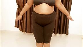 Sexy Indian Girl from Jharkhand Shows Off Her Charm and Style