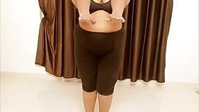 Sexy Indian Girl from Jharkhand Shows Off Her Charm and Style