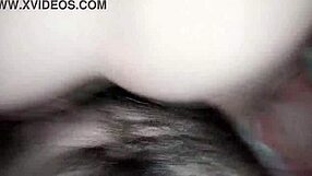 Mi hermanastra culona argentina me da sentones en mi verga gorda y larga con su big ass latina bouncing 😈🍑