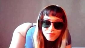 I mean, as Bonneyuwu, I'm just here in bed slipping those canicas into the preservativo.