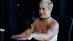 milf pega cara broxado no publico misto e ja ta com raiva escolhe bem just joana em sheer red