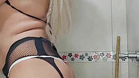 i'm a transsexual in the bathroom doing nice things