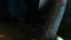 Kingdinglong Enjoys BBC Gumjob From Horny Mature White Cougar In Interracial Action