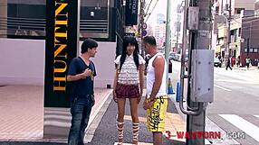 3way pickup with small asian brunette?