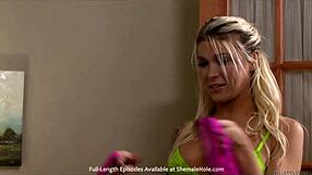 हॉट बीबीडब्ल्यू शीमेल चुद गई!