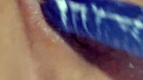 watch me squirt cum all over this thick dildo toy right now!!