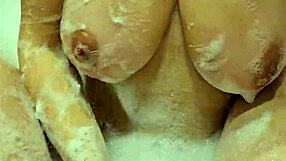 Sensual Wife Sucks Dick Before Bathroom Mutual Masturbation Game