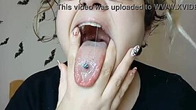 Meet the fresh fetish queen dominating daddy play