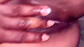i cant stop myself from creaming my girlfriends huge wet pussy lips