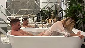 i fucked her sooo hard an wet in the bath tub she screamed my name lol!!