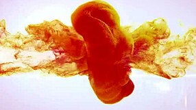 oh man i cant believe im pissin in the shower drinkin my own hot piss stream... so wet