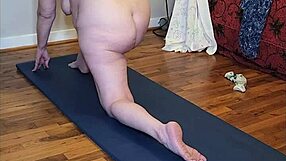 Hot Mature Stretches Big Tits And Ass In Naked Yoga
