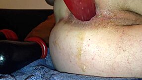 बीयर बॉटल डिल्डो से टाइट गांड स्ट्रेच करके वाइल्ड एनल टॉय फक