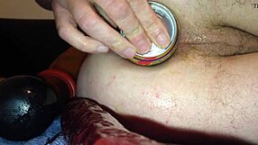 बीयर बॉटल डिल्डो से टाइट गांड स्ट्रेच करके वाइल्ड एनल टॉय फक