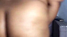 damn! huge ass ebony crente horny bible cameltoe tease