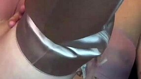 pinklypuff shakes her huge milf ass for european fans