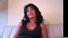 ever wonder how this big natural tit milf cums on yellow dildo interview casting?