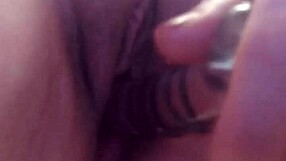 wanna watch this bbw stuff her fat ass pussy with huge dildo solo?