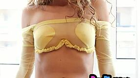 i crave exposing my curly teen naked body alana reay all natural stunning curves