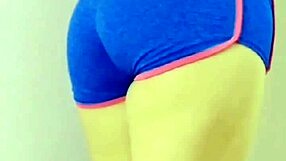 Perverted neighbor fucks hot mexican teen's big ass in micro shorts outdoor real homemade creampie