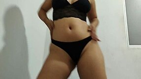 hot venezuelan latina shakes big ass then fucks in living room 🔥🍑