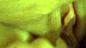 Bold Close-Up Fingering Her Dripping Wet Pussy Masturbation