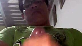 Rica Peruvian Teen Jerks Huge Cumshot In Living Room