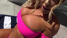 brandi bae's big ass shakes with buttplug while fucking teddy tarantino poolside?