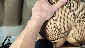 Discover Swife Katy's Hottest Milf Blowjob Cumshots