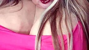 Susi's huge boobs bounce sucking fucking BBC toy