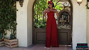 Wow, indian milf angel constance strips to flaunt her massive boobs and juicy curves!