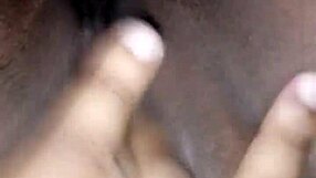 Paty safada fingers her wet pussy in intense solo masturbation session